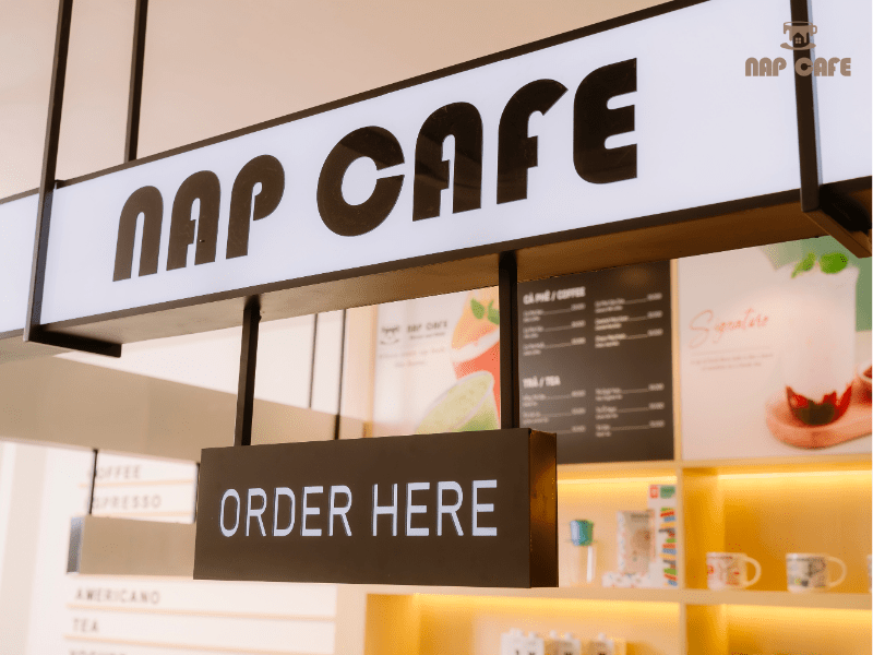 Không gian tại Nap Cafe siêu yên tĩnh, thư giãn, thích hợp để bạn nhâm nhi ly cà phê muối