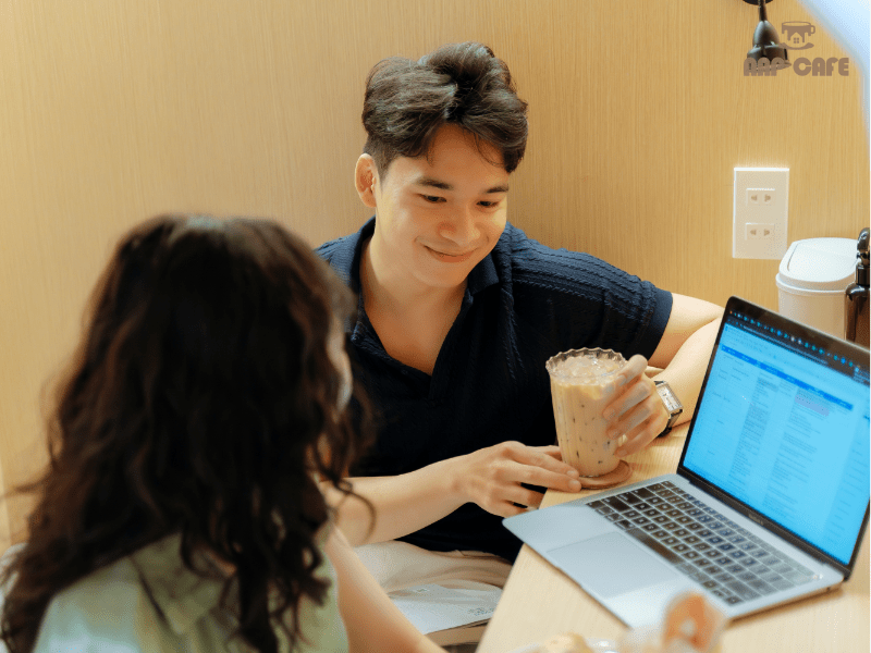 Nap Cafe một không gian cà phê yên tĩnh, riêng tư, thích hợp để bạn trau dồi kỹ năng phát triển bản thân cùng bạn bè