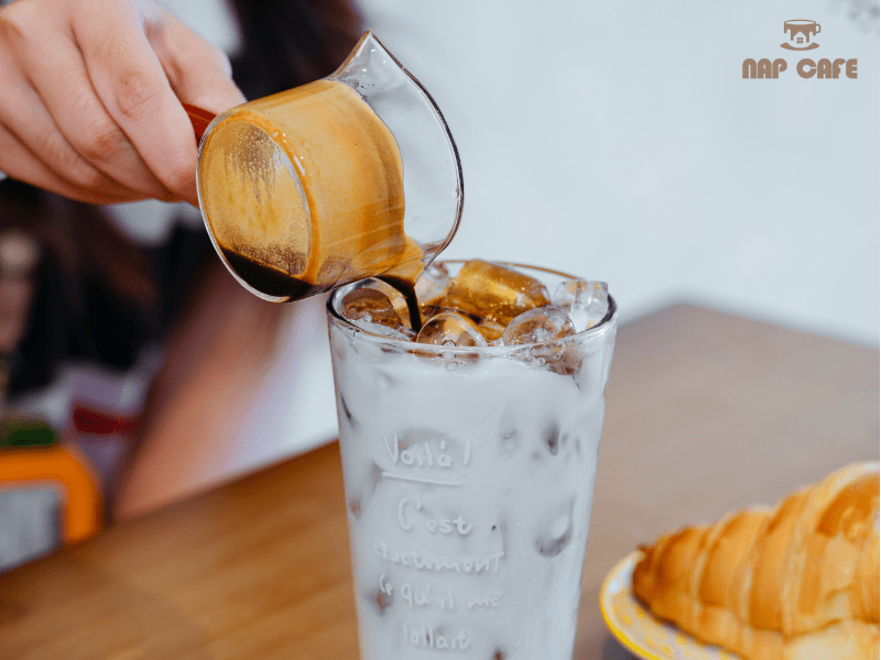 Đồ uống tại Nap Cafe siêu ngon, giúp tăng sự tỉnh táo, tập trung trong quá trình đọc sách