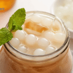Quy trình pha chế sữa chua popping tại Nap Cafe chuyên nghiệp và sạch sẽ