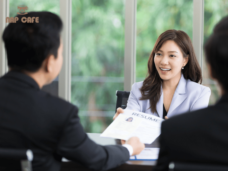 Trả lời phỏng vấn xin việc thông minh liên quan điểm mạnh, điểm yếu bản thân